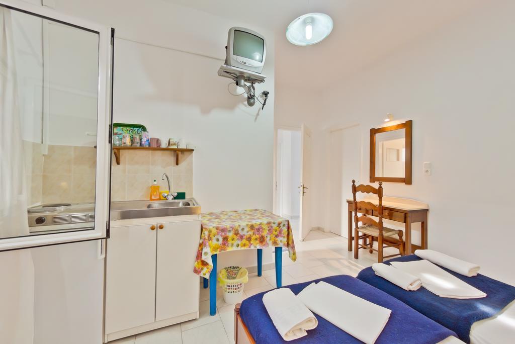Paris Rooms Antiparos Town Quarto foto