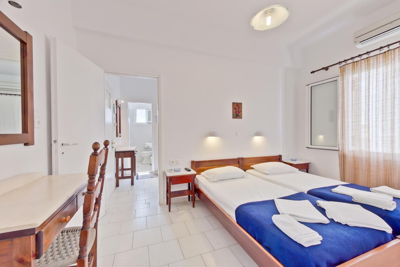 Paris Rooms Antiparos Town Quarto foto